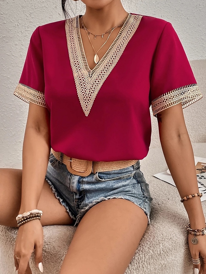 Damen Weiße Elegante Spitzen Tops Loch Bluse T-Shirt Burgunder Tee Schlichte Reguläre Tops Kurze Ärmel V-Ausschnitt Reguläre Passform Täglich Wochenende Romantische Petite Tops Sommer Urlaub Trag 2025 - $16.99 –P6