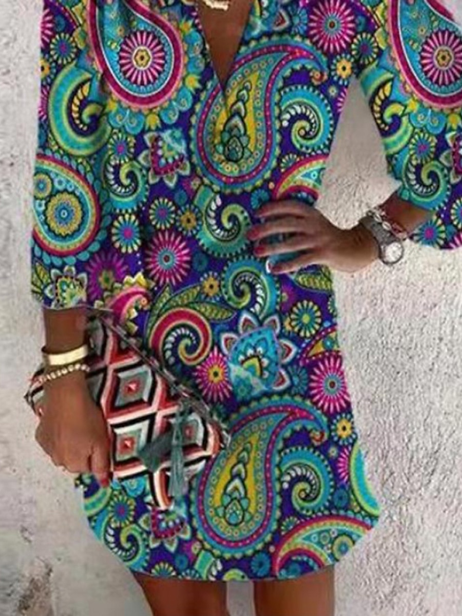 Femme Robe mi-longue Robe ethnique Robe bohème à manches longues robe boheme Robe imprimée Bohême Actif Mode Extérieur du quotidien Vacances Ample Cachemire Col V Rouge Vert Eté Printemps de 2025 ? $33.99 –P3