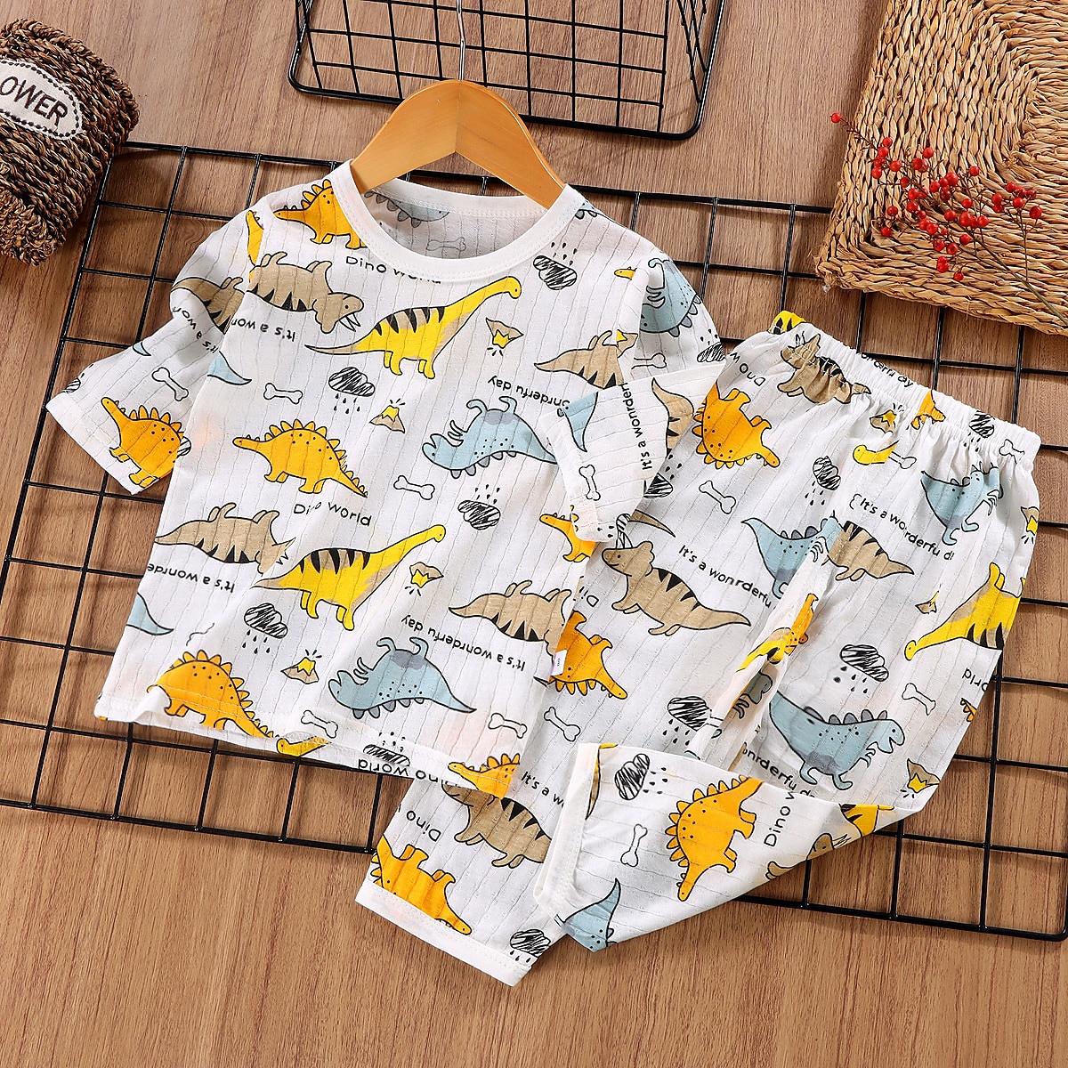 Conjuntos de pijama de 2 piezas para niños, manga 3/4, manga 3/4, manga tres cuartos, diseño de oso cereza, manga tres cuartos, conejo morado, dibujos animados, cuello redondo, verano, primavera, uso diario, hogar, 3-7 años 2025 - $11.99 –P1