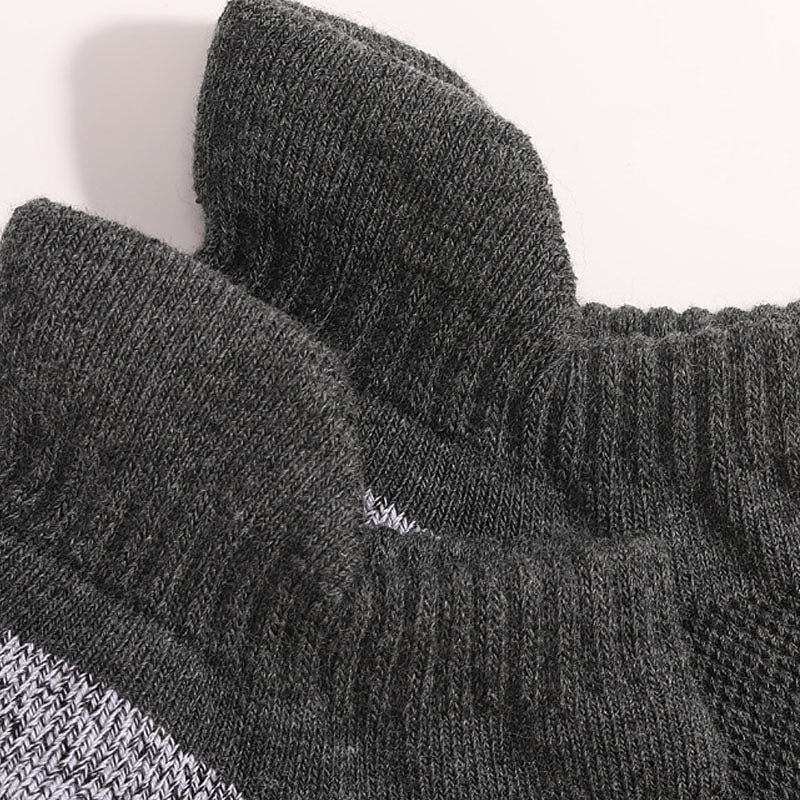 Per uomo 2 coppie Calzini Sopra la caviglia Sportivi Sotto la caviglia Nero Bianco Colore Color Block Esterno Da tutti i giorni Da mare Medio spessore Primavera estate Di tendenza Sport del 2025 a $14.99 –P8