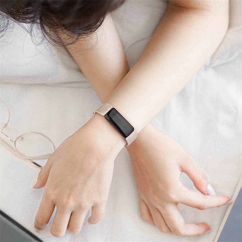 3 pacotes Pulseira de Smartwatch Compatível com Fitbit Inspire 3 Inspire 2 / Inspire HR / Inspire Silicone Relógio inteligente Alça Impermeável Ajustável Mulheres Homens Pulseira Esportiva de 2025 por $17.99 –P13