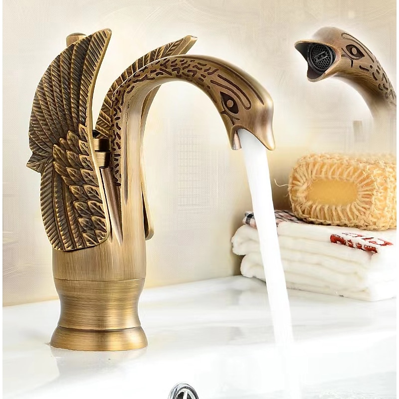 torneira misturadora de pia de banheiro vintage forma de cisne de latão, torneiras de lavatório monobloco alça única um furo montado no convés, mono torneira de vaso de água quente e fria mangueira retrô antigo de 2025 por $121.99 –P6