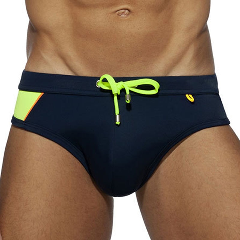 Herr Badkläder Badshorts Shorts Simkort Färgblock Komfort Andningsfunktion Utomhus Dagligen Utekväll Sport Hawaiisk Rubinrött Blå 2025 - $13.49 -P7