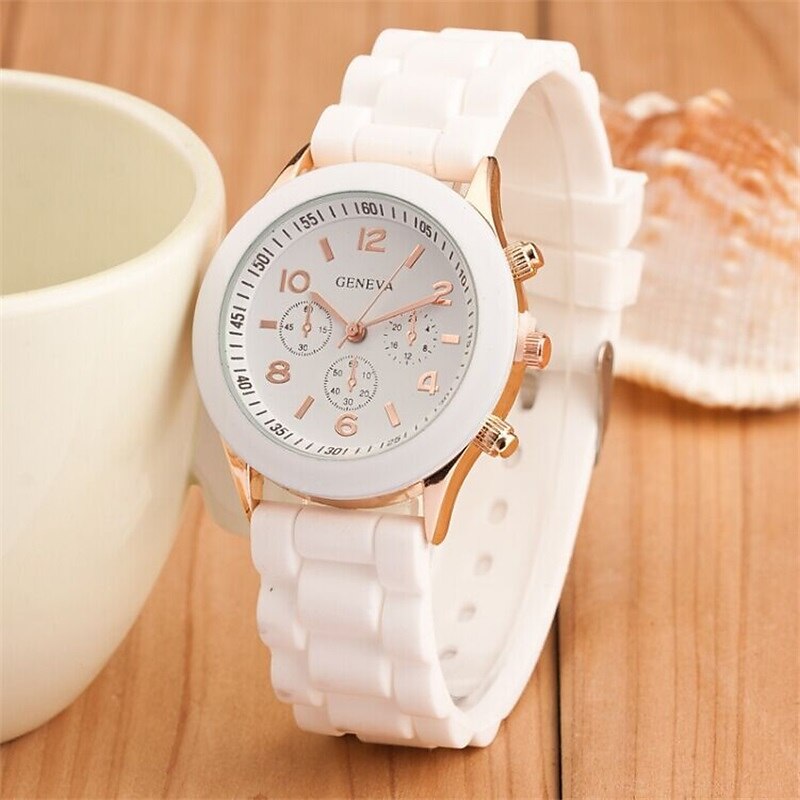 Reloj de cuarzo de moda para mujer, reloj minimalista de tendencia para estudiantes, relojes de silicona de gelatina, regalos para niñas, reloj femenino 2025 - $11.99 –P1