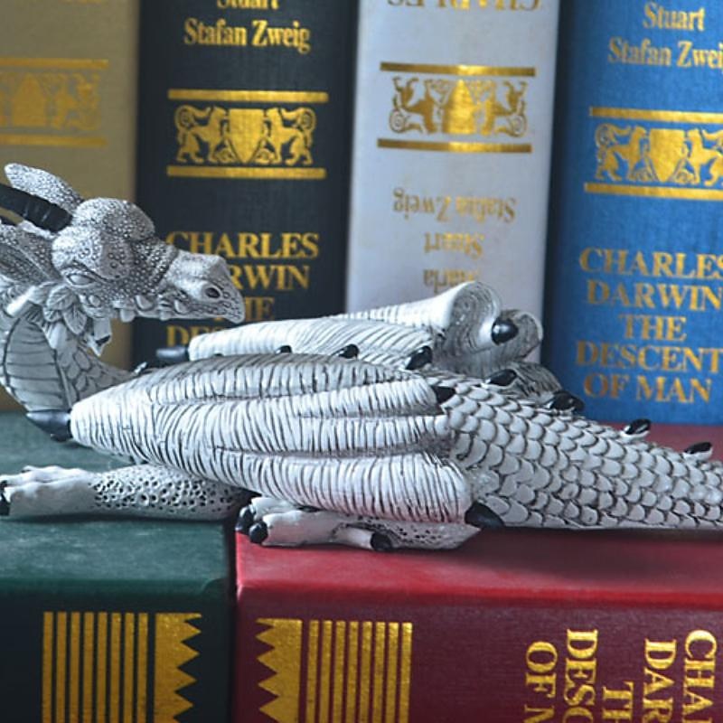 scultura da parete drago cornuto, poliresina, pietra grigia, gotico &amplificatore; decorazioni medievali, decorazioni per desktop e scaffali, regali decorativi per ufficio per uomo del 2025 a $21.99 –P6