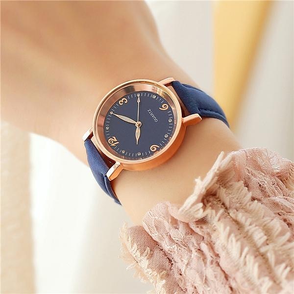 Reloj de cuarzo de lujo para mujer, reloj de pulsera de cuarzo a la moda para mujer, pulsera de color de moda diversa y concisa de gama alta para reloj informal a juego para mujer 2025 - $16.99 –P9