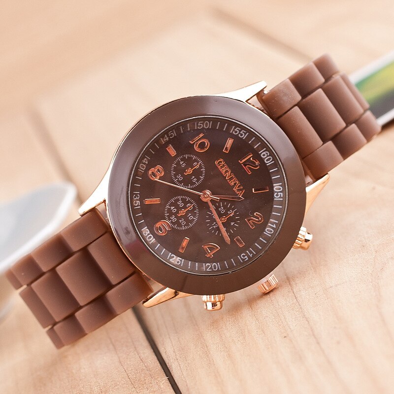 Reloj de cuarzo de moda para mujer, reloj minimalista de tendencia para estudiantes, relojes de silicona de gelatina, regalos para niñas, reloj femenino 2025 - $11.99 –P11