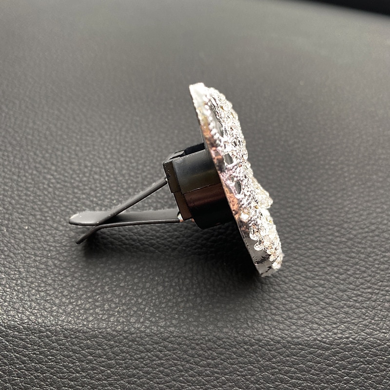 starfre bil luftventil parfyme klips sett diamant penger leopard bil lufteventil aromaterapi kreativ bil interiør smykker 2025 - $9.99 –P6