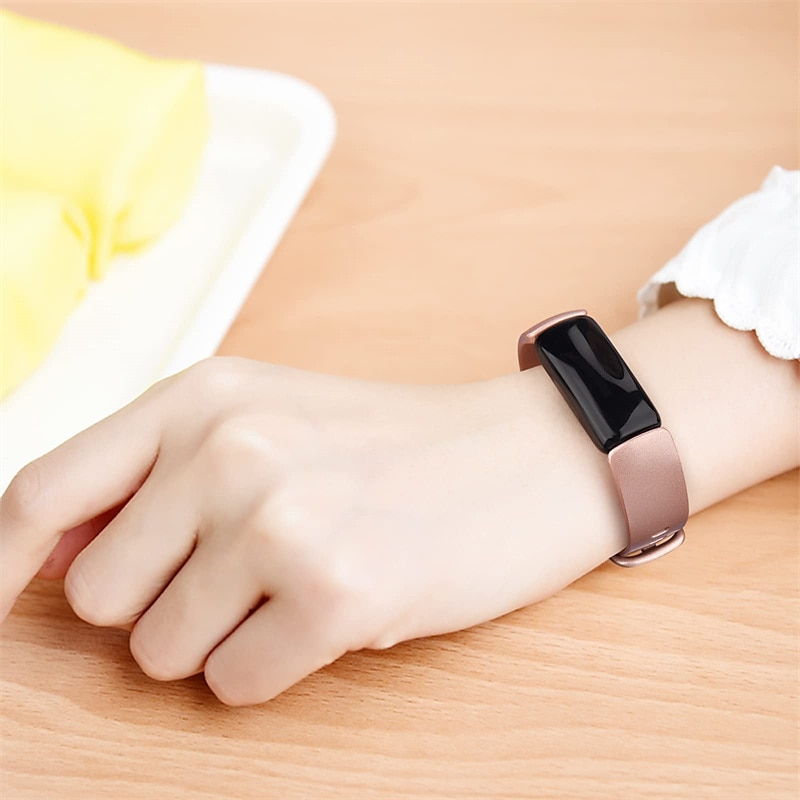3 pacotes Pulseira de Smartwatch Compatível com Fitbit Inspire 3 Inspire 2 / Inspire HR / Inspire Silicone Relógio inteligente Alça Impermeável Ajustável Mulheres Homens Pulseira Esportiva de 2025 por $17.99 –P6