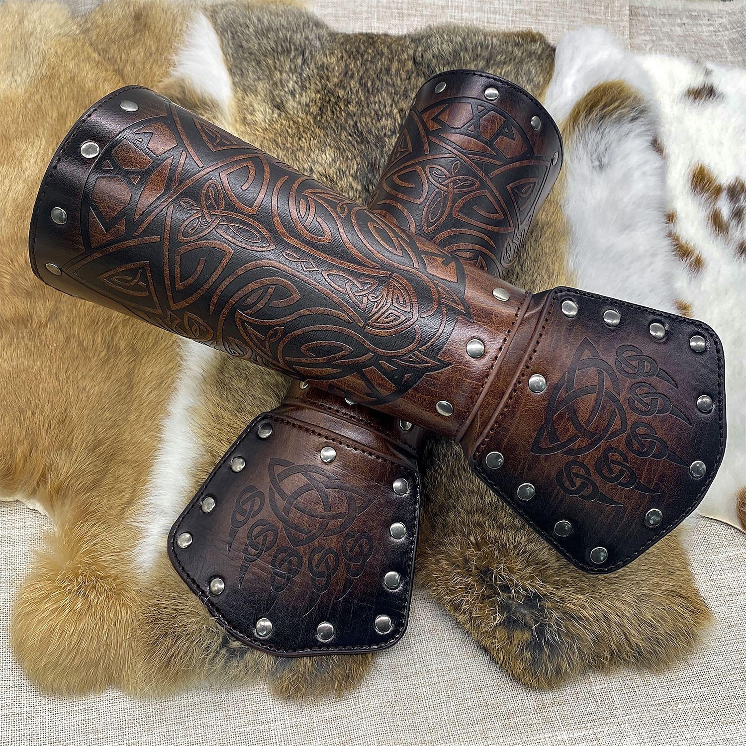 Vintage Punk e gótico Medieval Traje Cosplay Armas e Armaduras Pulseira Guerreiro Cavalheiro Viking Tiro com arco Homens Viking Dia Das Bruxas Baile de Máscaras Espetáculo Palco feira renascentista de 2025 por $23.99 –P2