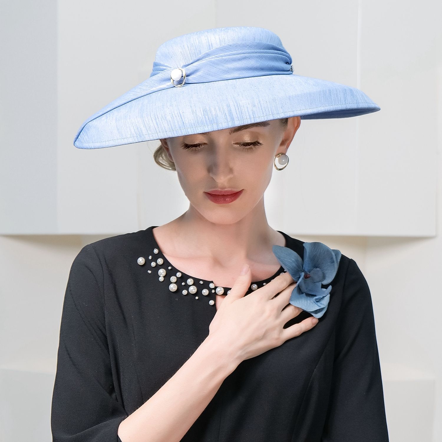 Huvudbonader Polyester / bomullsblandning syntetisk fiber Plommonstop / Cloche hatt Solhatt Cloche hatt Ledigt Helgdag Dam Brittisk Med Keps Bård Hårbonad Huvudbonader 2025 - $46.99 –P2