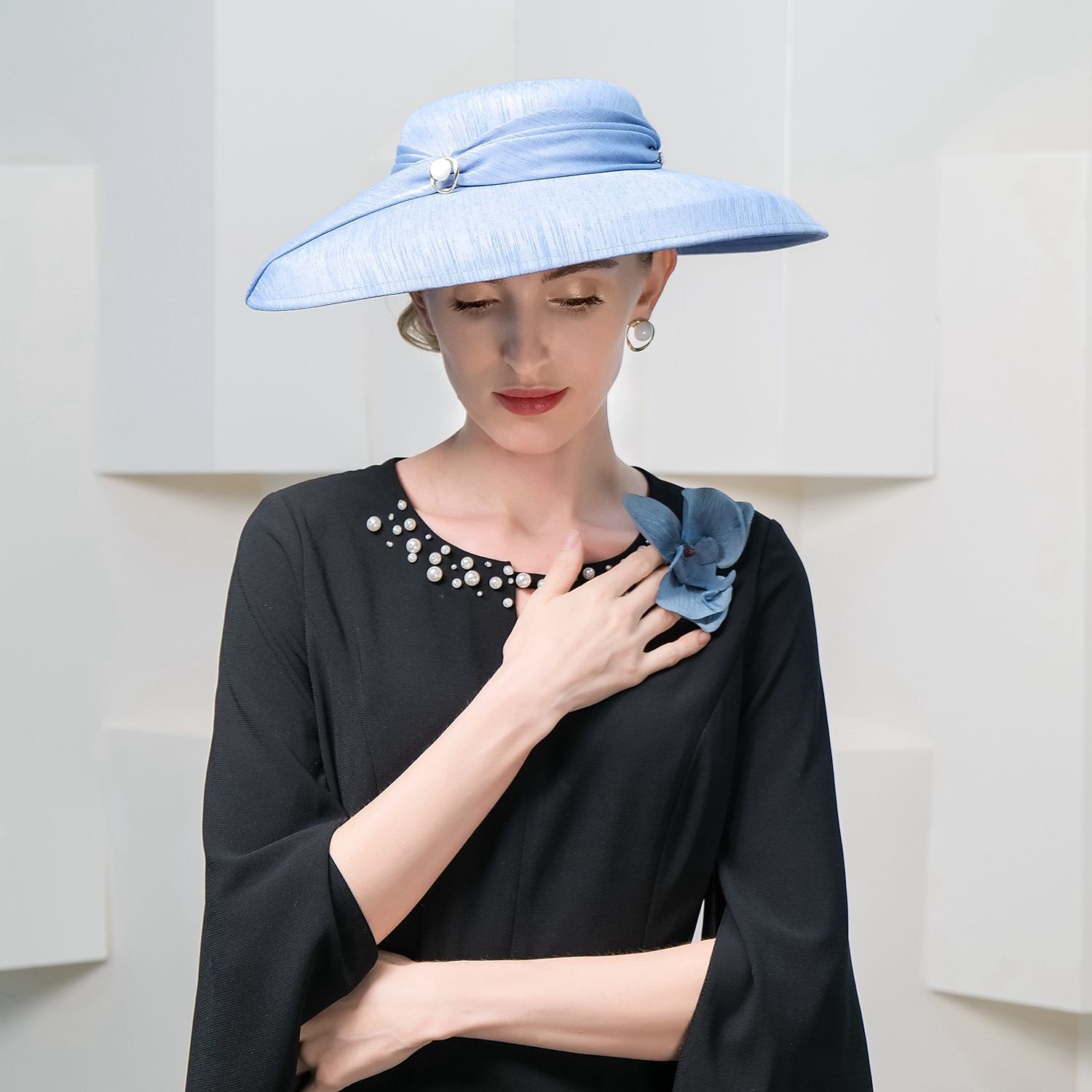 Huvudbonader Polyester / bomullsblandning syntetisk fiber Plommonstop / Cloche hatt Solhatt Cloche hatt Ledigt Helgdag Dam Brittisk Med Keps Bård Hårbonad Huvudbonader 2025 - $46.99 –P3