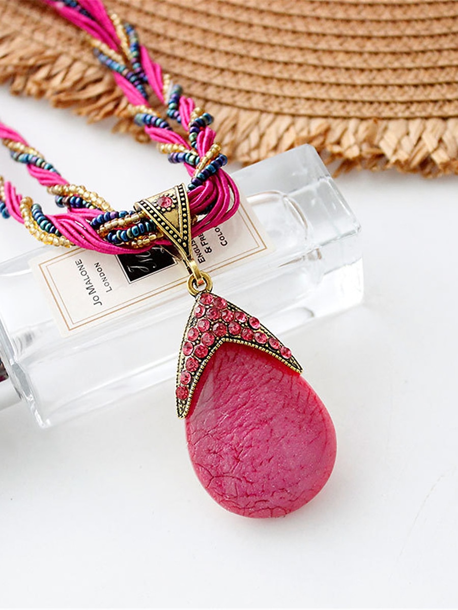 Femme Colliers Archaïsant Extérieur Géométrie Collier de 2025 ? $15.99 –P8