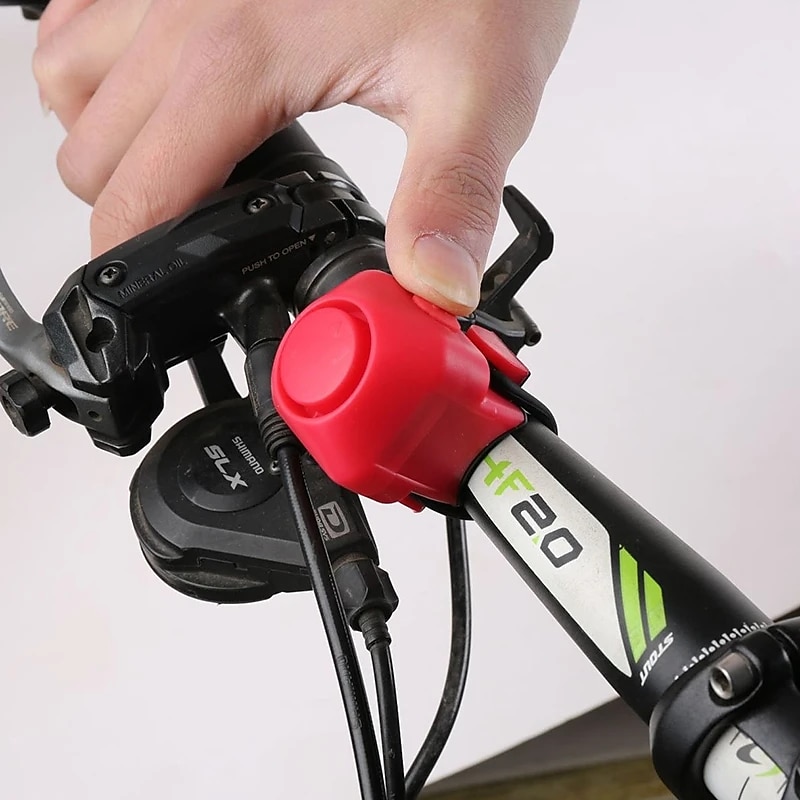 vélo électronique klaxon fort 130 db avertissement sécurité électrique cloche sirène de police vélo guidon alarme anneau cloche vélo scooter de 2025 ? $9.99 –P2