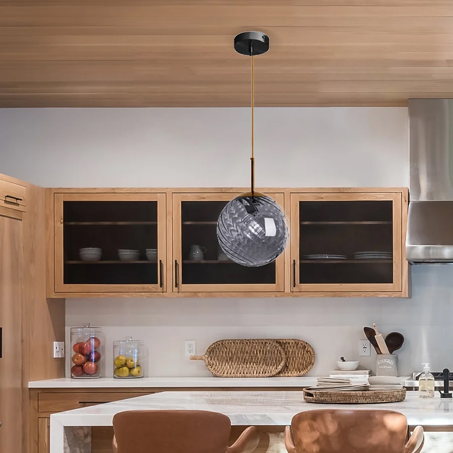 Lampes suspendues à LED îlot de cuisine en verre 10 "éclairage en verre soufflé à la main luminaires d'entrée de foyer de ferme moderne globe suspendu au plafond sur la table ambre/gris fumé 110-240v de 2025 ? $135.99 –P11