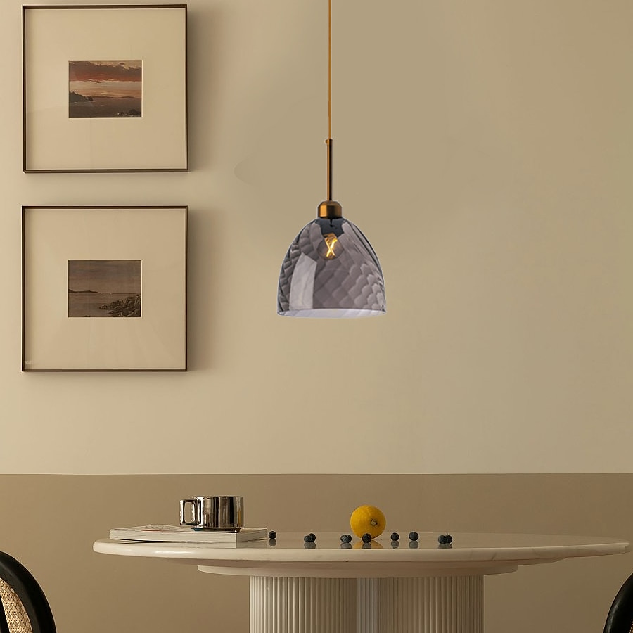Lampes suspendues à LED îlot de cuisine en verre 10 "éclairage en verre soufflé à la main luminaires d'entrée de foyer de ferme moderne globe suspendu au plafond sur la table ambre/gris fumé 110-240v de 2025 ? $135.99 –P14