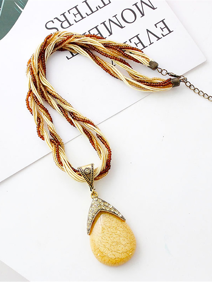 Femme Colliers Archaïsant Extérieur Géométrie Collier de 2025 ? $15.99 –P12