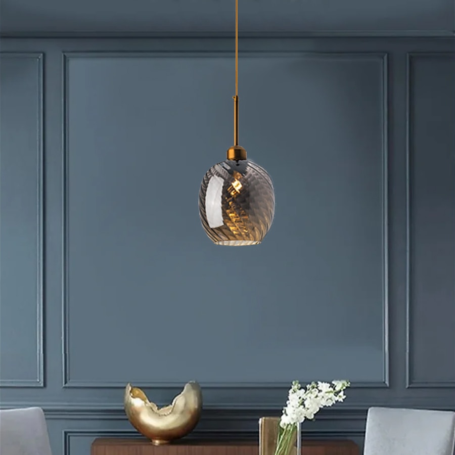 Lampes suspendues à LED îlot de cuisine en verre 10 "éclairage en verre soufflé à la main luminaires d'entrée de foyer de ferme moderne globe suspendu au plafond sur la table ambre/gris fumé 110-240v de 2025 ? $135.99 –P12