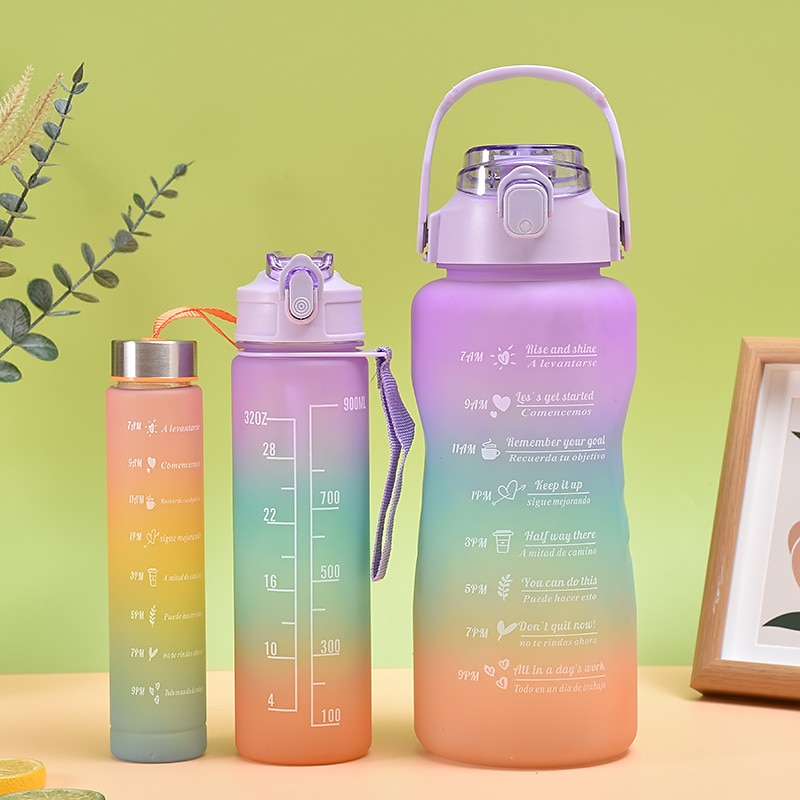 2000ml/900ml/300ml 3 pezzi tazza di plastica sfumata satinata tazza di paglia portatile di grande capacità con manico da viaggio all'aperto bottiglia di acqua smerigliata laureata colore sfumato bottiglia sportiva tazza di paglia del 2025 a $18.99 –P10