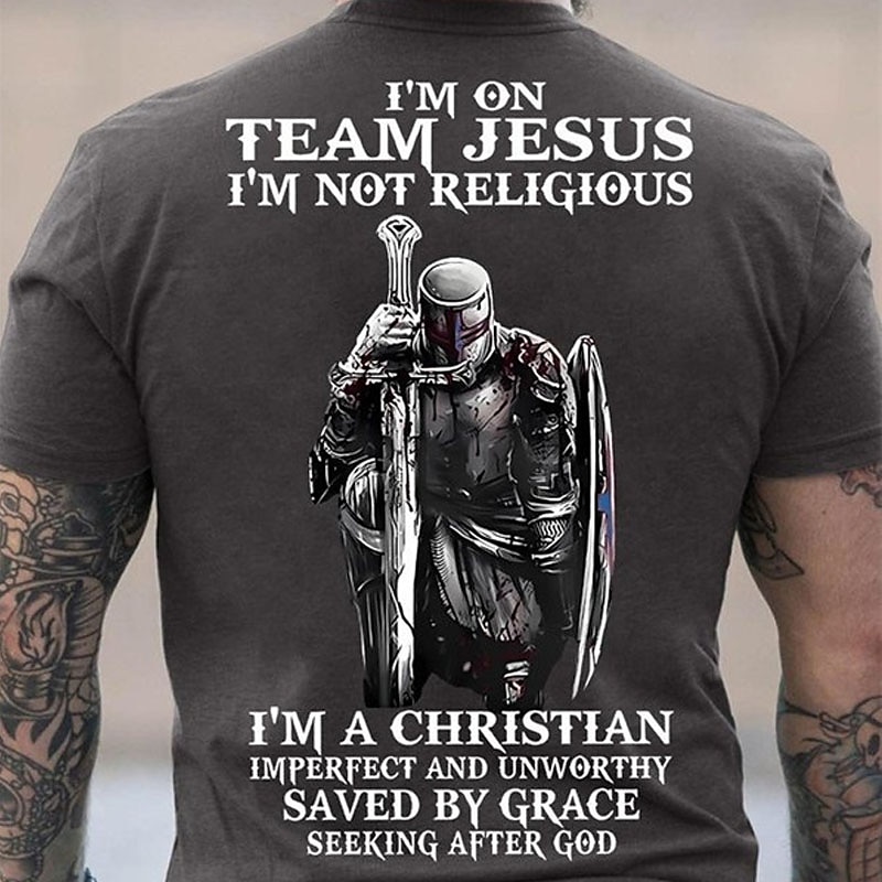 Camiseta gráfica cristiana para hombres equipo Jesús no religioso camiseta de caballero salvado por gracia 2025 - $15.99 –P3
