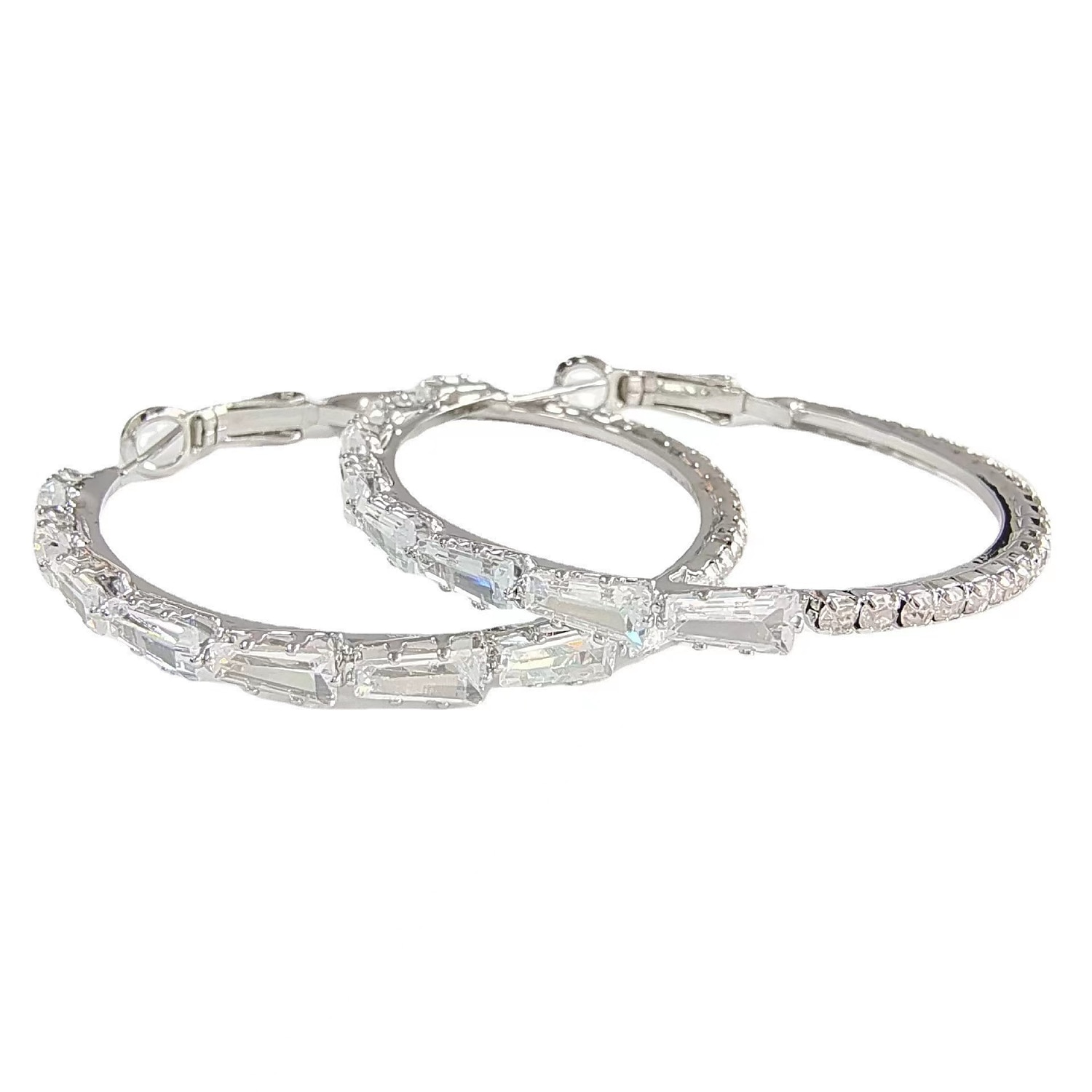 Pentru femei Cercei Rotunzi Clasic Prețios Personalizat Stilat Lux Corean cercei Bijuterii Alb / Auriu Pentru Nuntă Petrecere Concediu Bal Festival 1 pereche 2025 - $3.49 –P5
