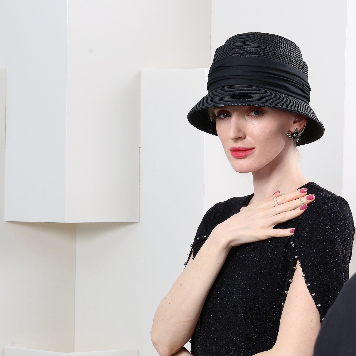 cappelli cappello a secchiello in fibra di poliestere cappello di paglia cappello da sole vacanza casual semplice protezione solare con copricapo copricapo del 2026 a $40.99 –P10