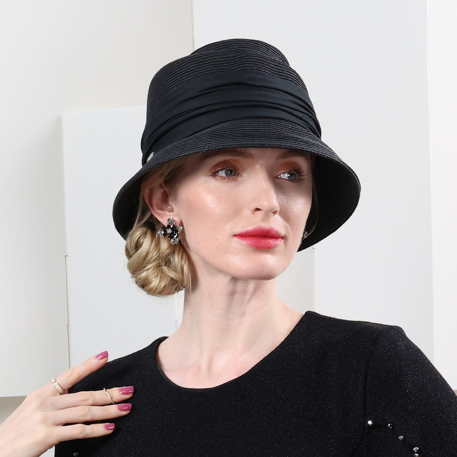 cappelli cappello a secchiello in fibra di poliestere cappello di paglia cappello da sole vacanza casual semplice protezione solare con copricapo copricapo del 2026 a $40.99 –P13