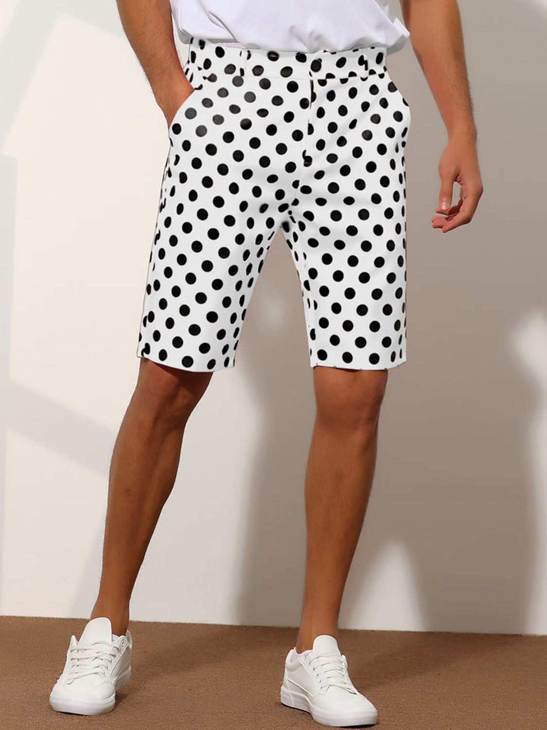 Per uomo Pantaloncini rosa Pantaloncini Pantaloncini chino Bermuda Pantaloncini da lavoro Tasche A pois Comfort Traspirante Esterno Giornaliero Per uscire Di tendenza Informale Nero Bianco del 2026 a $22.99 –P7