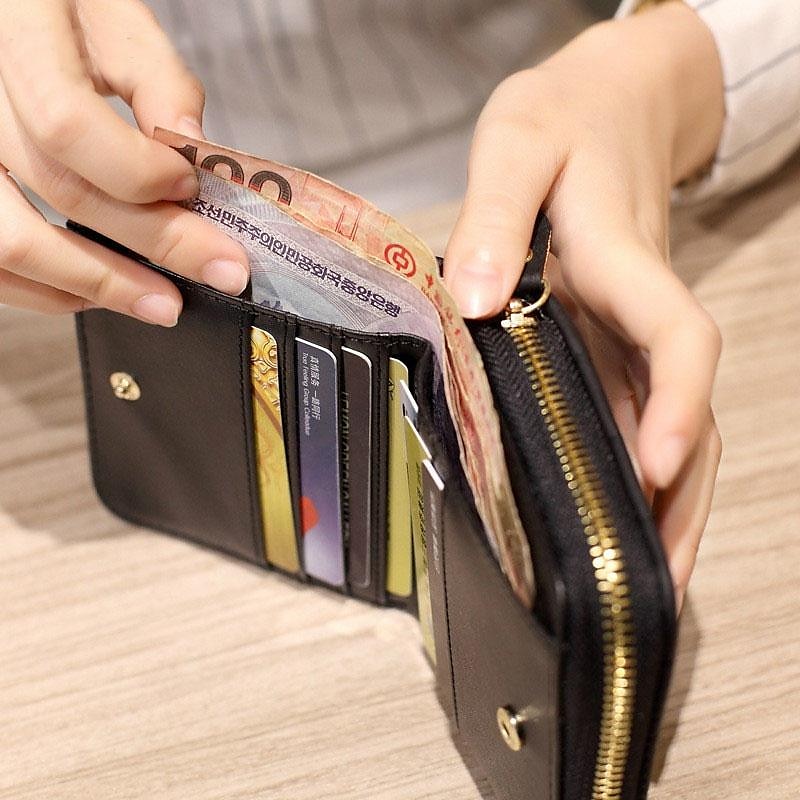 2025年 女性用PUレザー短財布、女性用チェック柄財布、ヌバックカードホルダー、小さなジッパー財布、女性用コインポーチ付き コレクション – $7.99 –P2