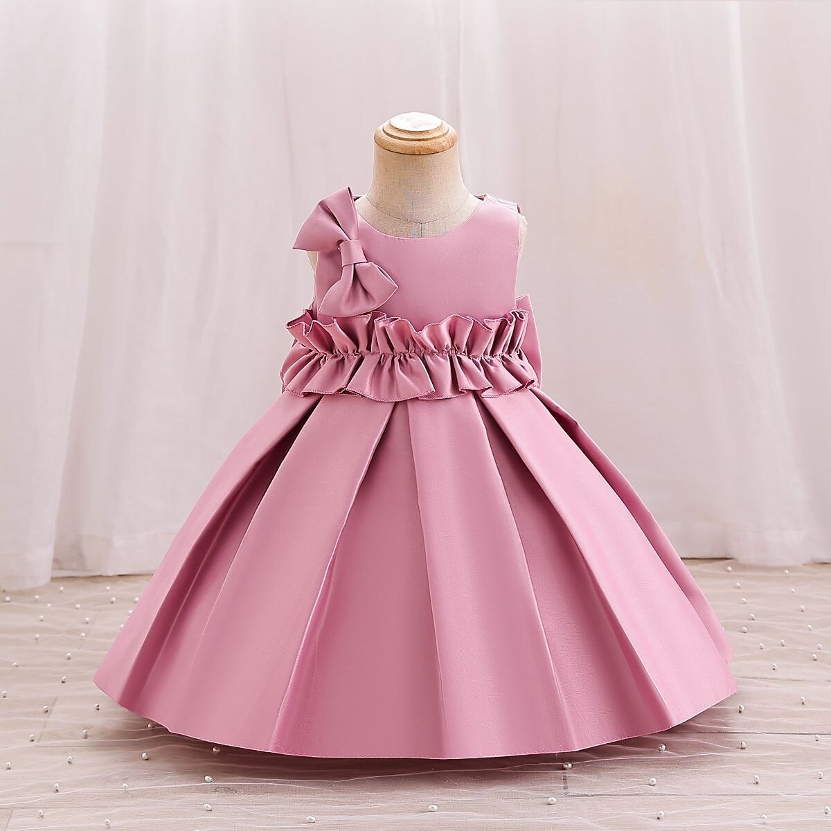 Batole Dívčí Šaty na párty Pevná barva Bez rukávů Výkon Svatební Kravatový uzel Roztomilý Princeznovské Polyester Midi Šaty na párty Léto Jaro 3-7 let Světlá růžová Rubínově červená Trávová zelená 2025 - $34.99 –P1