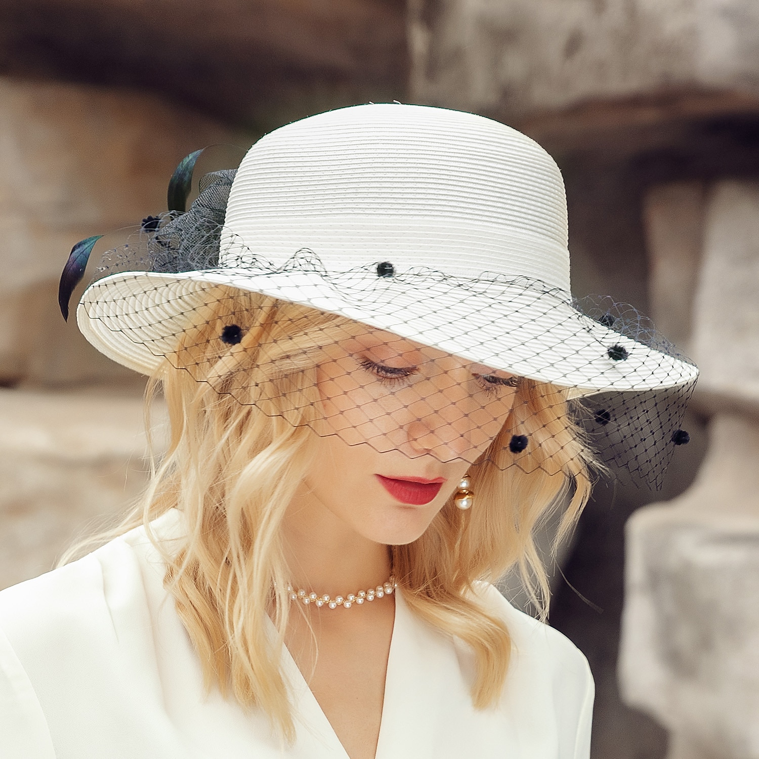 čepice polyesterové vlákno buřinka / cloche klobouk kbelík klobouk slaměný klobouk svatební čajový dýchánek elegantní svatba s peřím krajka boční pokrývka hlavy pokrývka hlavy 2025 - $37.99 –P5
