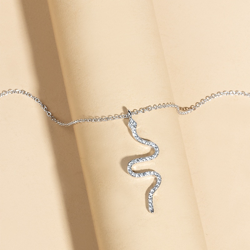 1 stuk Kettingen lange ketting For Dames Dagelijks Legering Slang Slang 2025 - $7.49 –P3