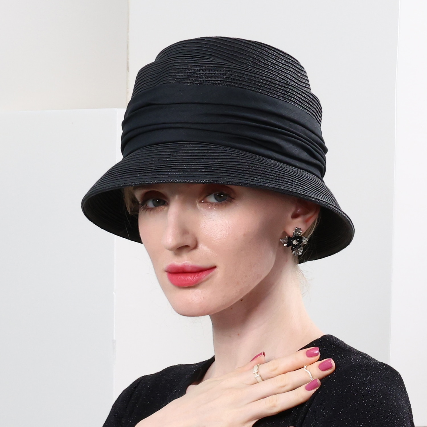 cappelli cappello a secchiello in fibra di poliestere cappello di paglia cappello da sole vacanza casual semplice protezione solare con copricapo copricapo del 2026 a $40.99 –P11