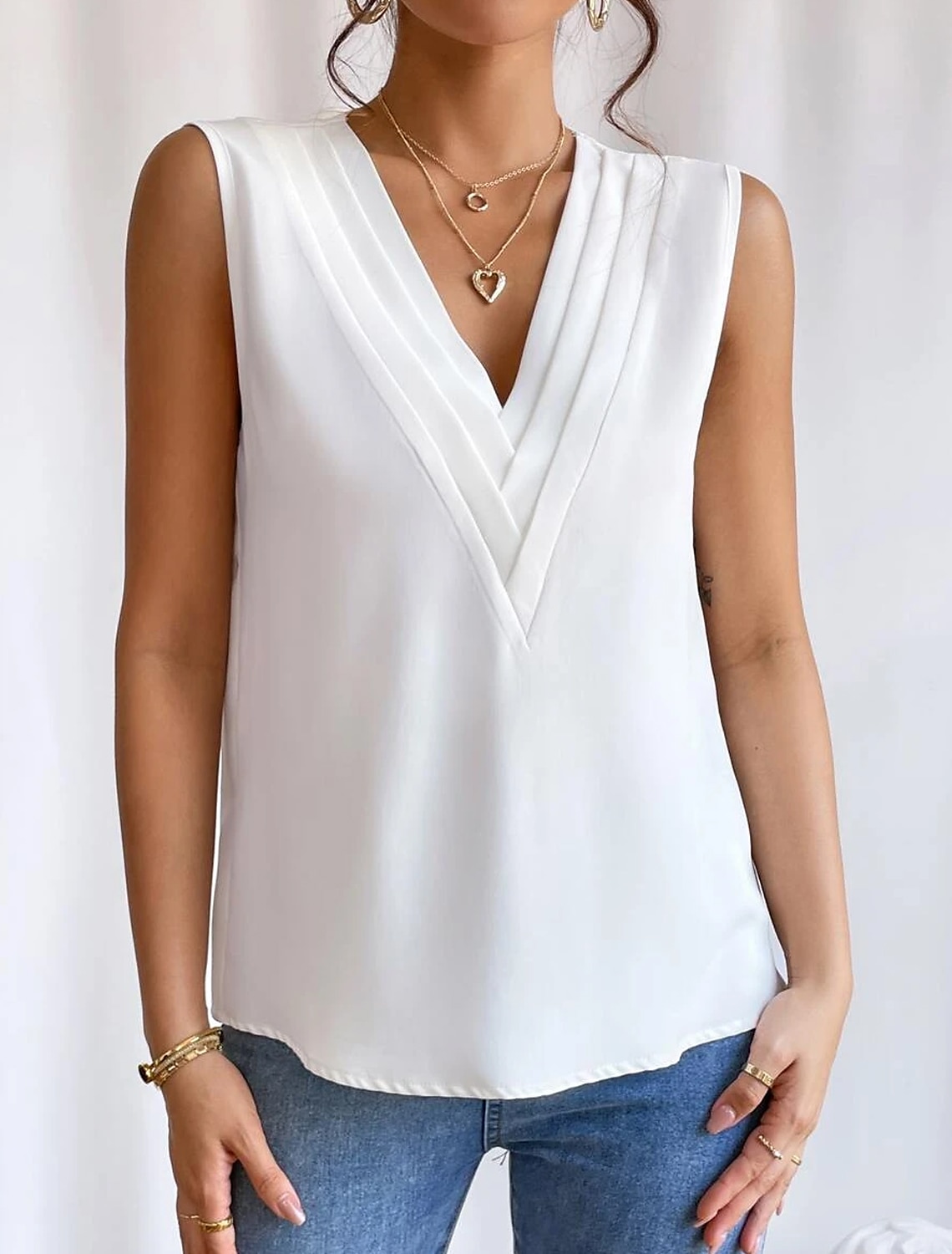 Camisola da donna canotta elegante vintage moda senza maniche top regolari V scollatura casual nero bianco vino blu del 2025 a $24.99 –P6