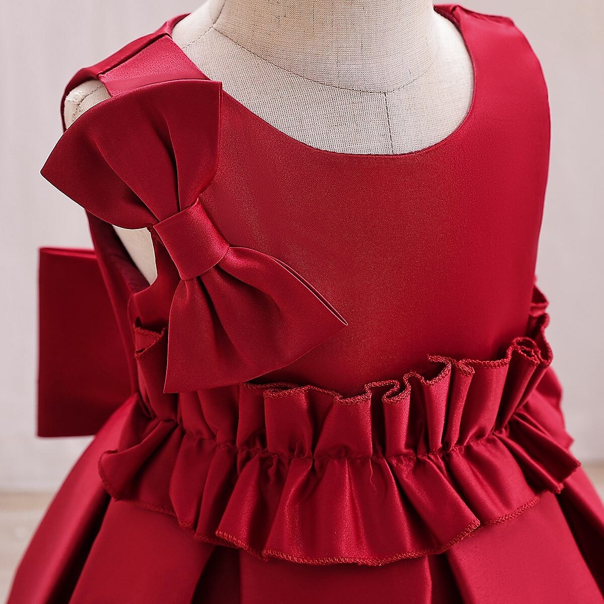 Batole Dívčí Šaty na párty Pevná barva Bez rukávů Výkon Svatební Kravatový uzel Roztomilý Princeznovské Polyester Midi Šaty na párty Léto Jaro 3-7 let Světlá růžová Rubínově červená Trávová zelená 2025 - $34.99 –P10