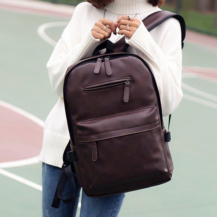 Sac à dos en similicuir noir pour homme avec poche avant zippée – Sac élégant et imperméable pour ordinateur portable, idéal pour le travail, l'université ou les déplacements quotidiens de 2025 ? $26.99 –P10