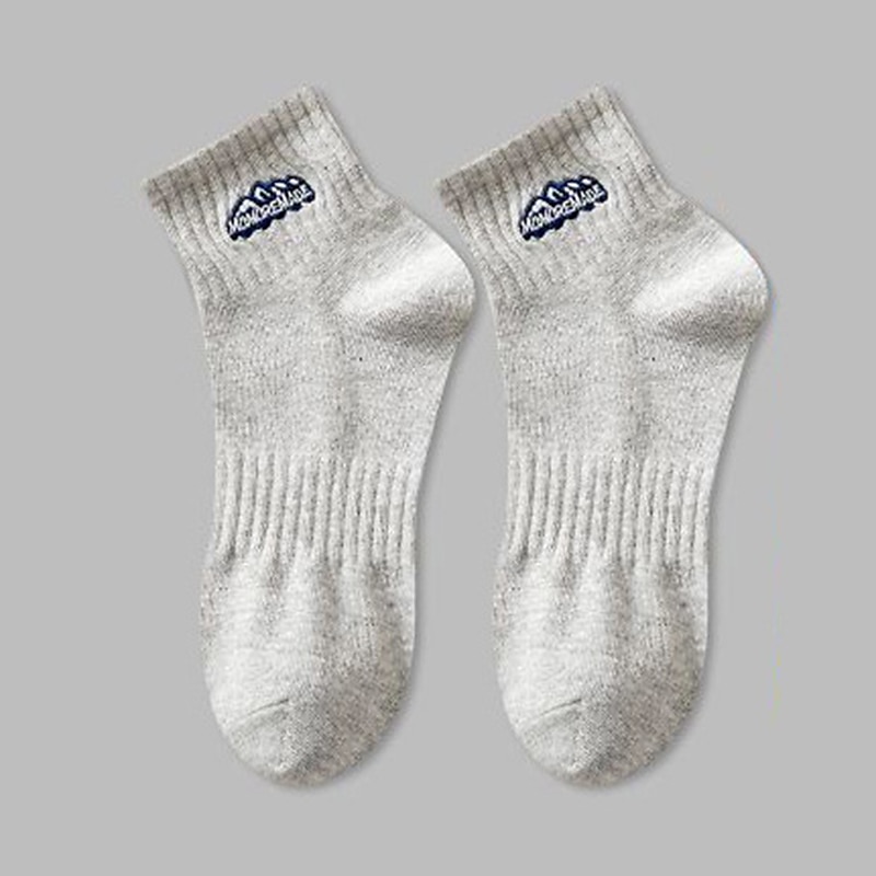 Homme 2 paires Chaussette Chaussettes de Course Noir Blanche Couleur Plein Casual du quotidien Basique Moyen Quatre saisons Mode Respirable de 2025 ? €1.99 –P6