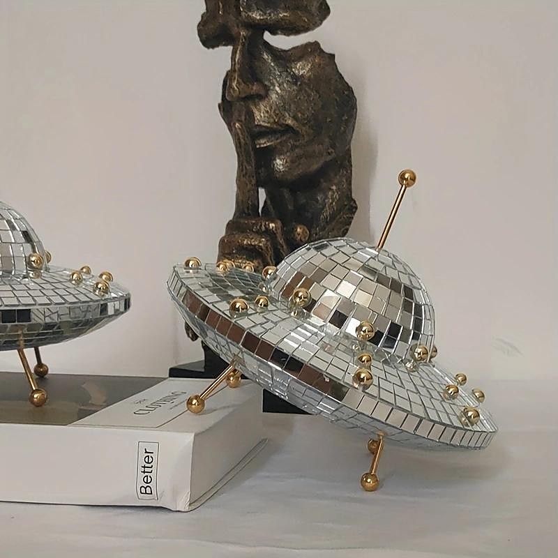 disco pallo ufo-työpöytäsisustus, moderni retro luova sisustus, ulkomaalaisten ystäville, lapsille ja ystäville, huoneen sisustus työpöydän näytön sisustus 2025 - $30.99 –P4