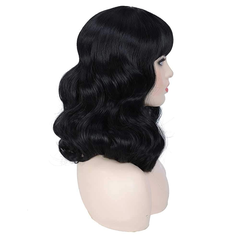 Perruques vintage pour femmes courte perruque noire avec franges mi-longue résistante à la chaleur perruques bouclées courtes pour cosplay et usage quotidien perruques Halloween de 2025 ? $19.99 –P5