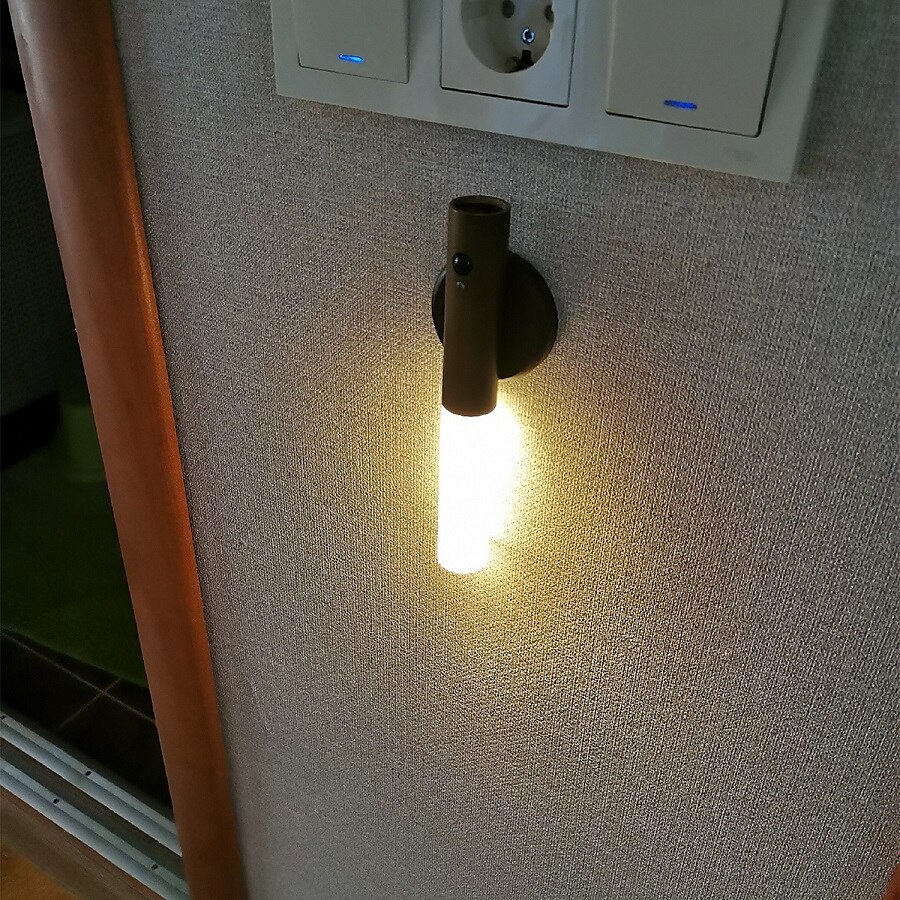 led pir capteur de mouvement humain applique usb bâton en bois déplacer la lumière de nuit magnétique couloir armoire garde-robe lumière décor à la maison lumière de 2025 ? $31.99 –P4