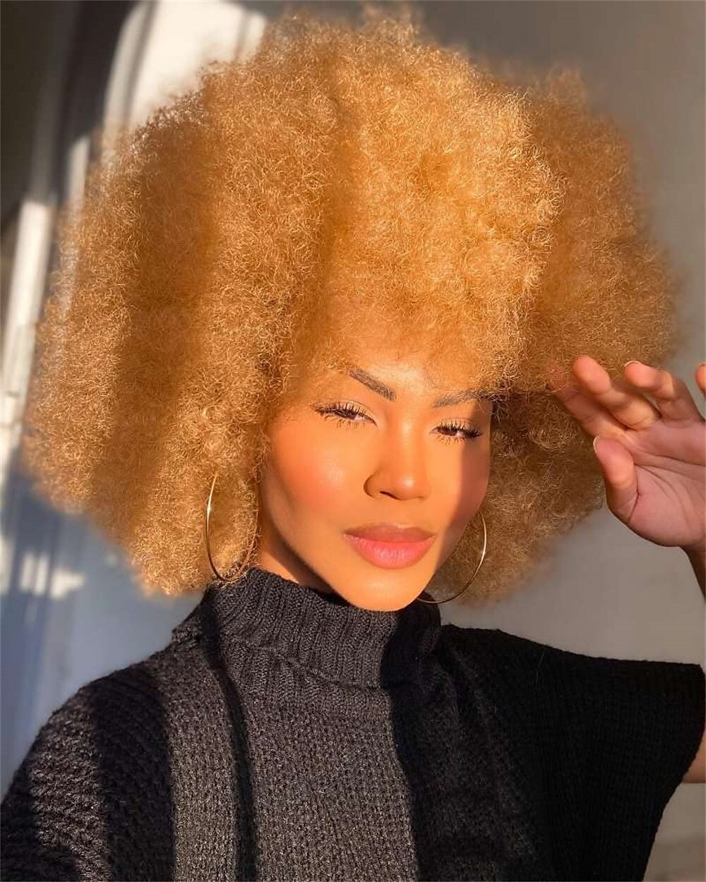 krátká afro paruka s ofinou pro černé ženy afro výstřední kudrnatá paruka 70. léta prémiová syntetická velká afro paruka karnevalová cosplay party paruka 2025 - $22.99 –P10
