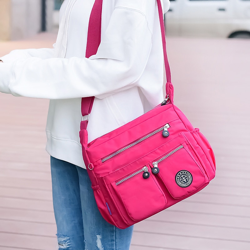 Sacs à main de luxe femmes sacs sacs à main et sacs à main design sacs à bandoulière en nylon de mode pour femmes 2022 nouveaux sacs à bandoulière de voyage sac de 2025 ? $18.99 –P4