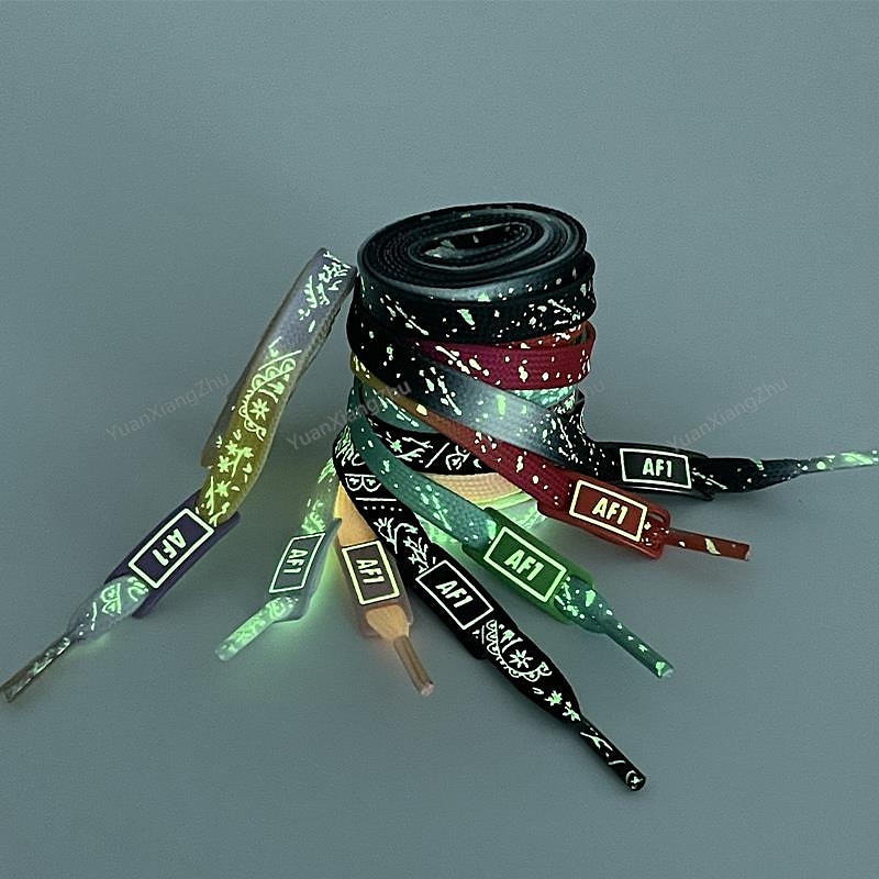 Cordones con estampados que brillan en la oscuridad para las Air Force 1: cordones planos luminosos para Halloween, Navidad, fiestas y personalización de ropa urbana. 2025 - €6.99 –P8