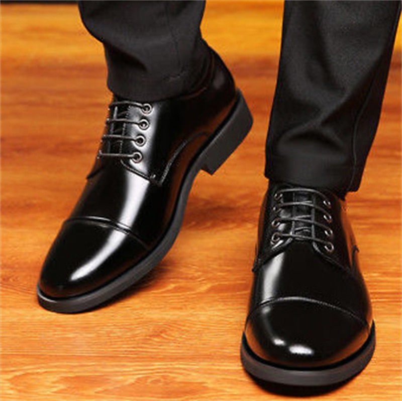 Herre Oxfords Derby-sko Formell Sko Loafers i skinn Gange Forretning Klassisk Fritid Bryllup utendørs Daglig Nappa skinn Pustende Bekvem Sklisikker Snøring Svart Brun Sommer Vår 2025 - $36.99 -P1
