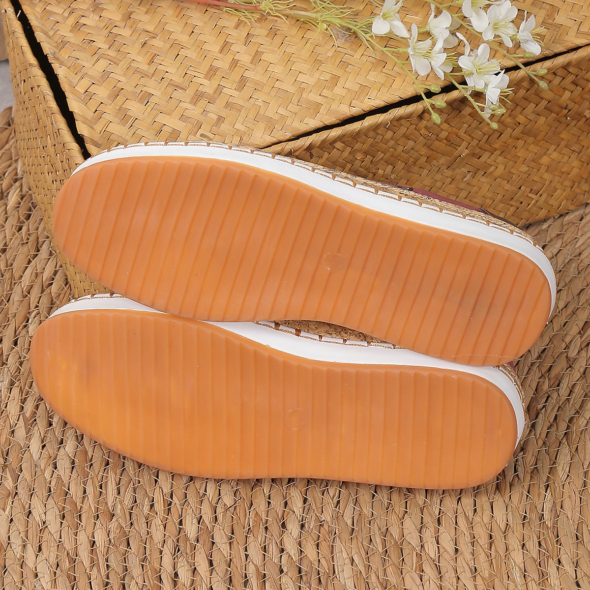 slip-on fritidssneakers för kvinnor med grönt katttryck – loafers som andas med elastisk panel för promenader, resor och vardagskläder 2025 - $42.99 –P8