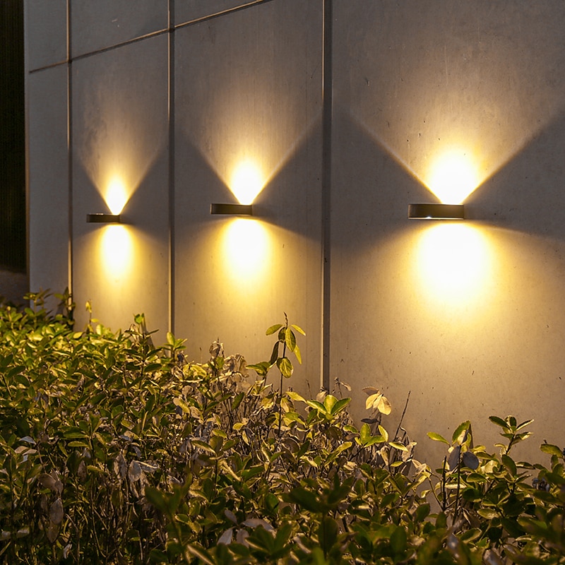 Applique murale solaire éclairage extérieur de la maison éclairage public balcon atmosphère lavage des murs spot jardin étape clôture cour étanche paysage lampe de 2026 ? $15.49 –P1