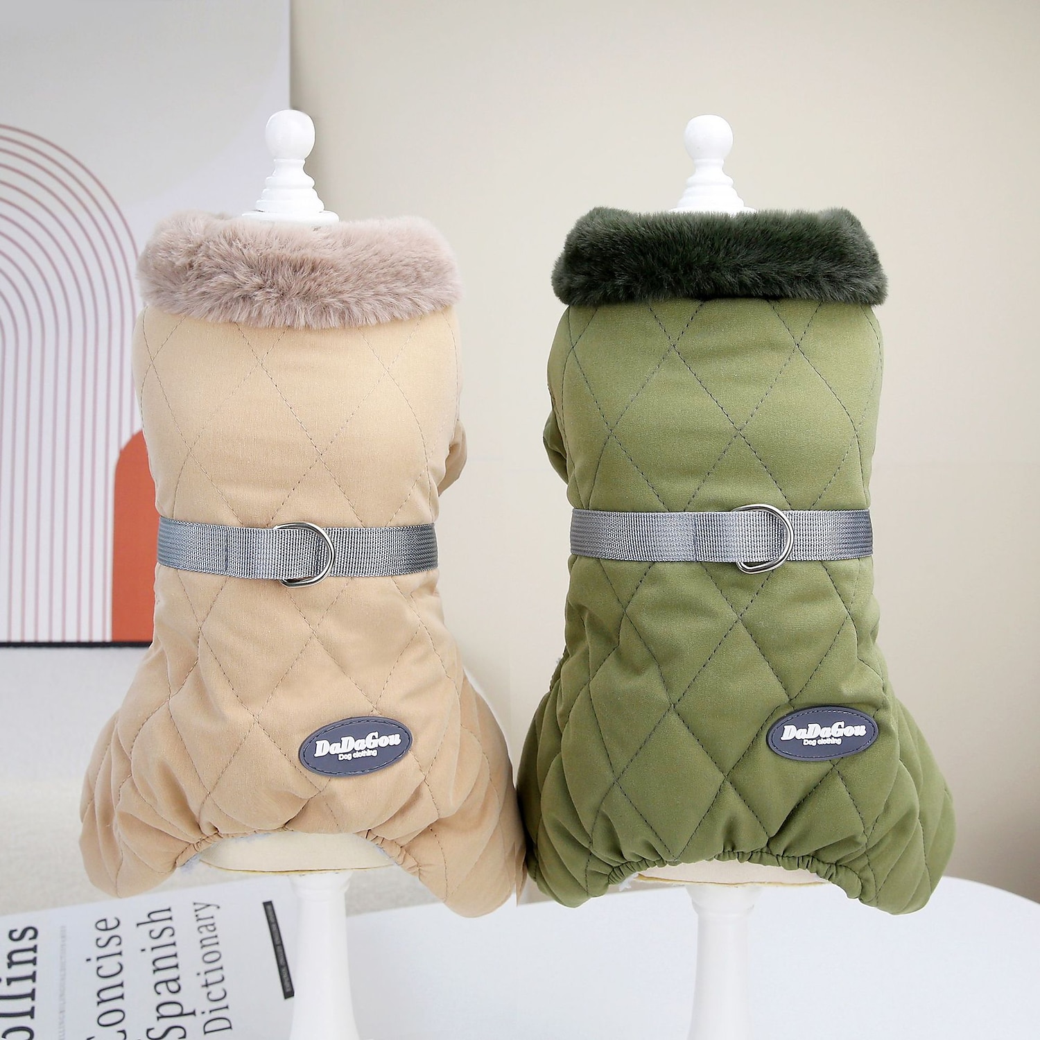 Cachorros Gatos Casacos Jaqueta Moda Estilo bonito Inverno Respirável Macio Lavável Confortável Ao ar livre Casual / Diário Roupas para cães for Bichon Frise Pomerânia Animais de Pequeno Porte de 2025 por $32.99 –P2