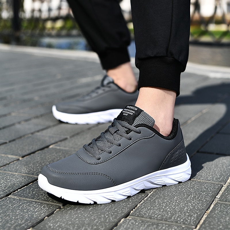 Men's Casual Shoes Light Soles Comfort Shoes Sporty Casual Daily