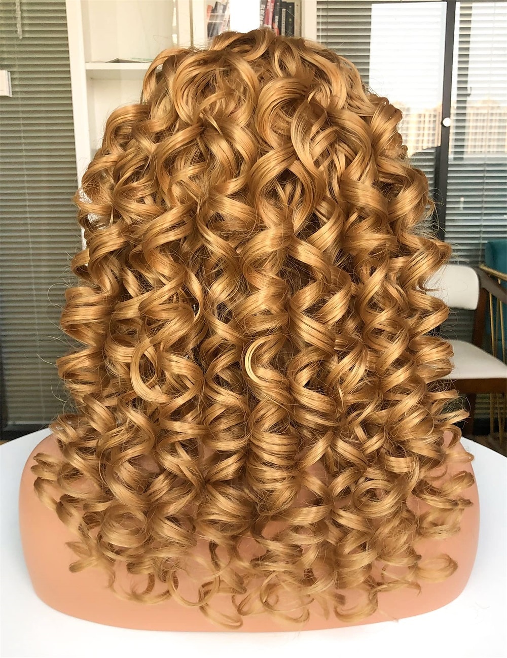 Long Curly Wavy Blonde Wigs for Women Side Part Natural Looking Cosplay Synthetic Fiber Wig Heat Resistant Replacement Wig Halloween Cosplay Party Wigs 2025 - $23.99 –P12