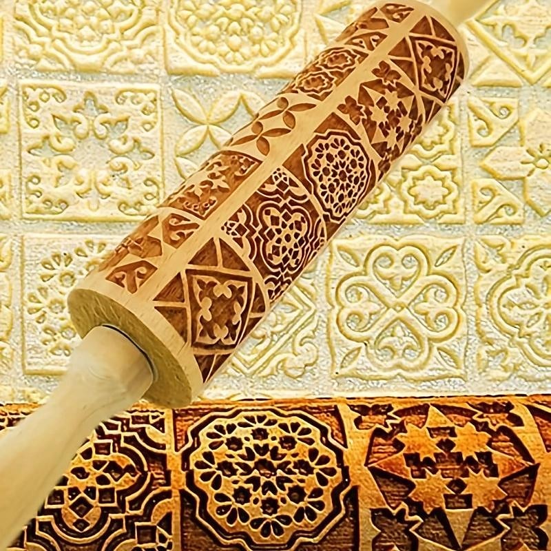 rolo de massa em relevo (13,77''x1,77''), rolo de massa de madeira, rolo de massa quadrado com padrão de flor, para pizza, torta, biscoitos, bolinhos, macarrão e muito mais, utensílios de cozinha, de 2025 por $13.99 –P5